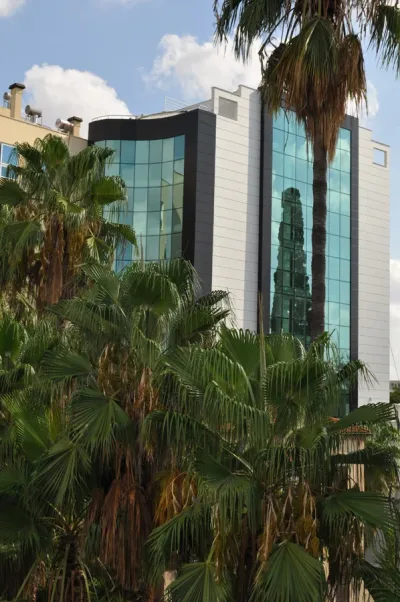 Akıl Topu İş Merkezi – Dış Cephe — fotoğraf 3