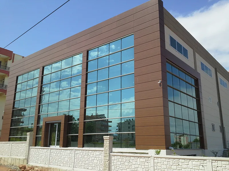 Suat Kağıtçılık — fotoğraf 1