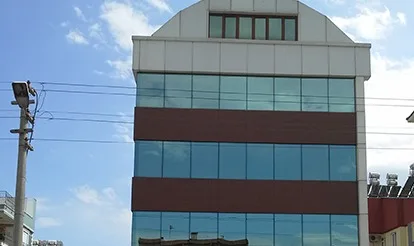 Işık Günısı İş Merkezi — fotoğraf 1